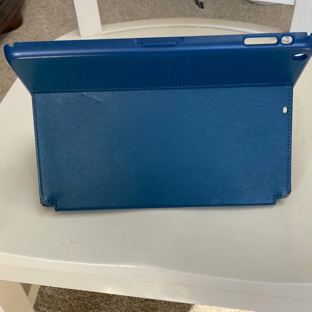 Speck Navy iPad Air Tablet Cover